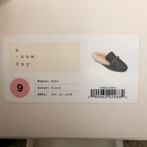 A New Day, Reba mules. New, black 9 Hard to find!!